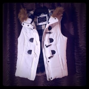 Worn once Winter vest with fur hood